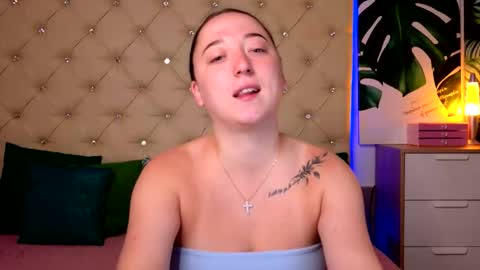 Ava online show from June 1, 2026, 4:47 am