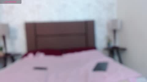 Snapshot of ava_raye chatting on January 7, 2026, 6:54 pm Ava online show from January 7, 2026, 6:54 pm