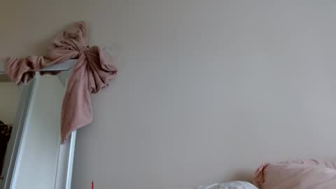 Ava Ashley online show from April 19, 2026, 7:16 pm