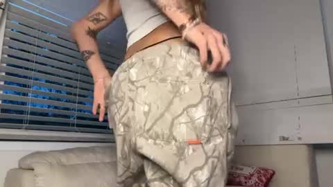 avablakexoxo online show from June 20, 2026, 12:36 am