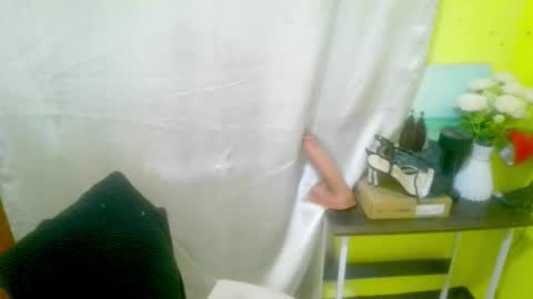 avacadaxcx online show from January 8, 2026, 11:51 pm