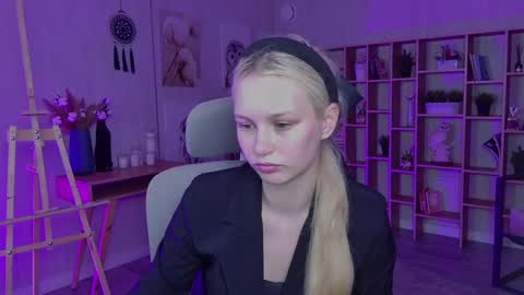 Snapshot of avadaviis chatting on September 17, 2025, 10:17 am Ava nonude online show from September 17, 2025, 10:17 am