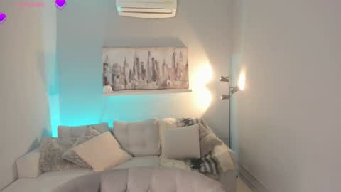 Avalon online show from January 24, 2025, 9:47 pm