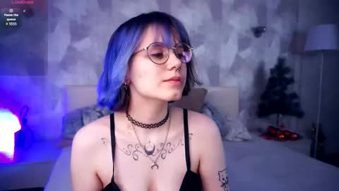 avaobierne online show from January 9, 2026, 6:42 pm