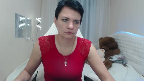Snapshot of avasaturnian chatting on September 15, 2025, 12:05 pm avasaturnian online show from September 15, 2025, 12:05 pm
