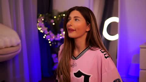 Carina online show from January 23, 2025, 1:51 am