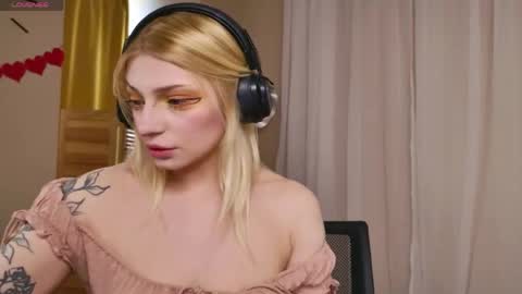 Ava online show from May 8, 2026, 1:49 pm