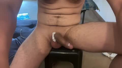 averagefeetlover online show from June 26, 2026, 2:21 pm