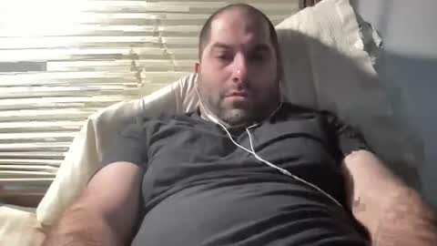 averagejoe345977 online show from February 28, 2026, 4:41 pm