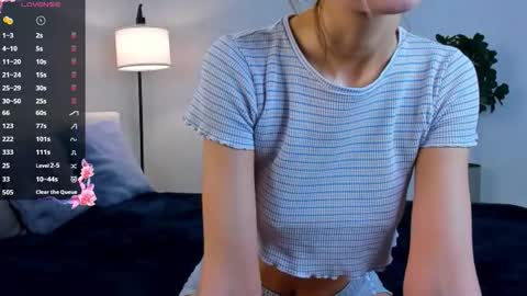 Snapshot of avgustajemes chatting on February 14, 2026, 6:21 am Lucy online show from February 14, 2026, 6:21 am