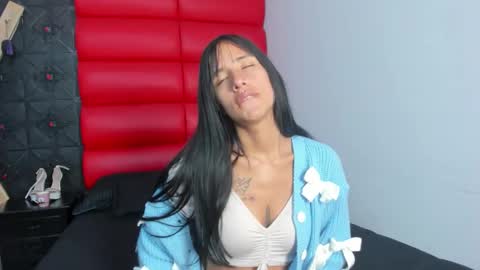 avi_thomsonn online show from February 27, 2026, 2:55 am