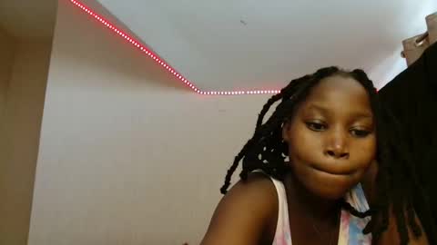 Avian online show from November 3, 2025, 1:34 pm