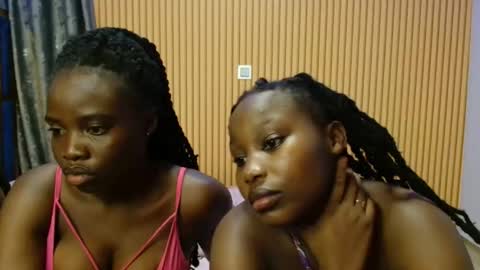 Avian online show from November 21, 2025, 6:28 pm