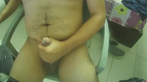 Snapshot of aviatoradz chatting on February 8, 2025, 11:24 pm aviatoradz online show from February 8, 2025, 11:24 pm