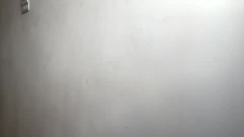 AndrewXxl independent online show from September 29, 2025, 8:57 pm