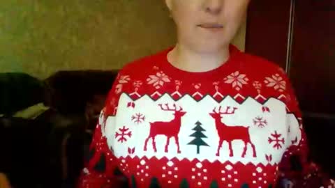 awesomeladyy online show from November 15, 2025, 7:43 pm