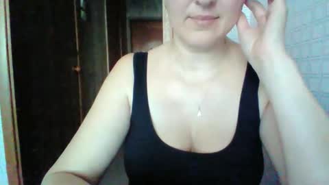 awesomeladyy online show from March 12, 2026, 7:58 am