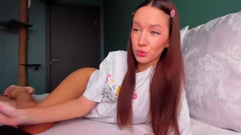Snapshot of awgustina_sweetheart22 chatting on February 9, 2025, 9:47 am Awgustina online show from February 9, 2025, 9:47 am