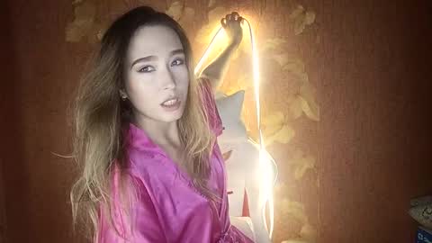 Awora Wolf online show from September 13, 2025, 3:45 pm