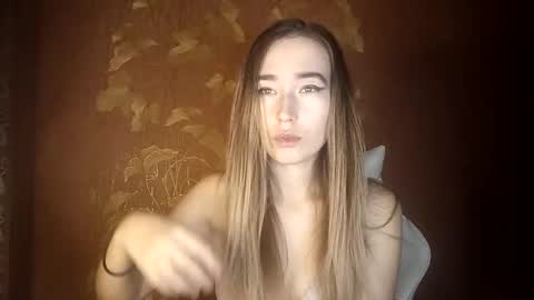 Awora Wolf online show from November 6, 2025, 9:59 pm