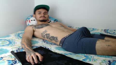 Axel online show from December 28, 2024, 2:32 pm