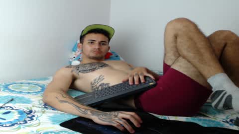 Axel online show from December 29, 2024, 7:00 pm