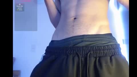 Snapshot of axel_davis_ chatting on October 21, 2025, 1:06 am axel davis online show from October 21, 2025, 1:06 am