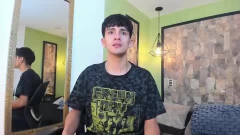 axel_draven online show from November 17, 2025, 11:27 am