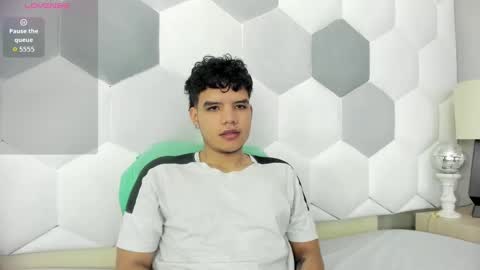 Axel Forte online show from October 6, 2025, 1:08 pm