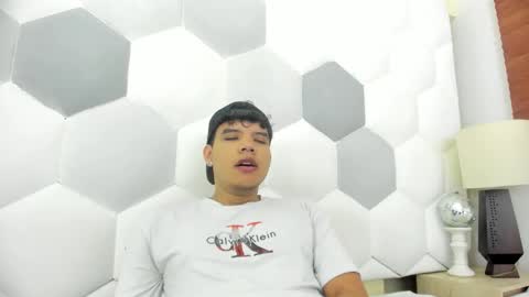 Axel Forte online show from December 14, 2025, 1:27 pm