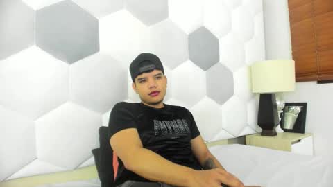 Axel Forte online show from March 4, 2026, 1:28 pm