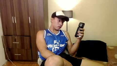 AXEL HARDCOCKX online show from July 2, 2026, 1:39 pm