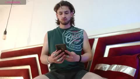 Axel  online show from April 21, 2026, 1:18 am