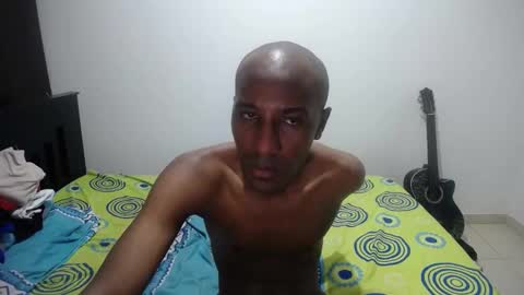 axel rios online show from October 10, 2025, 6:01 am