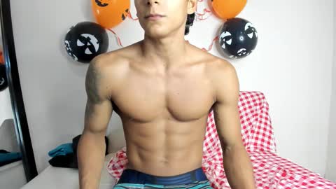 Snapshot of axel_rosse2 chatting on October 23, 2025, 10:08 pm axel_rosse2 online show from October 23, 2025, 10:08 pm