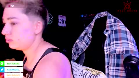 Snapshot of axel_rouse1 chatting on October 23, 2025, 11:14 pm Axel Rouse online show from October 23, 2025, 11:14 pm