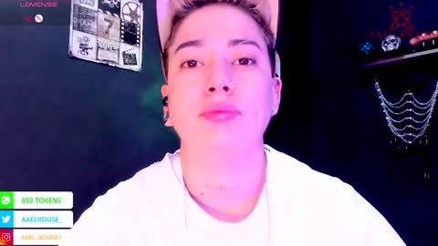 Snapshot of axel_rouse1 chatting on October 25, 2025, 2:13 pm Axel Rouse online show from October 25, 2025, 2:13 pm