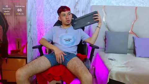 AXEL  online show from February 24, 2026, 6:50 pm