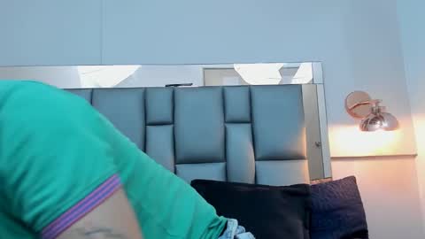    online show from January 9, 2025, 10:52 pm