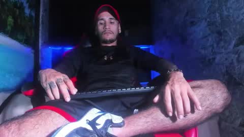 Axell Cross2 online show from March 26, 2026, 12:06 am