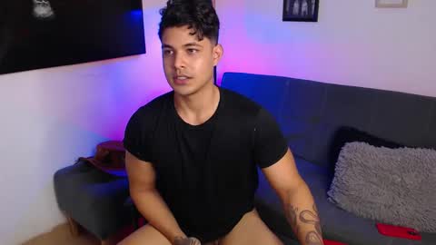 axell online show from September 10, 2025, 3:34 pm