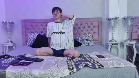 axell_stone online show from June 4, 2026, 8:59 pm