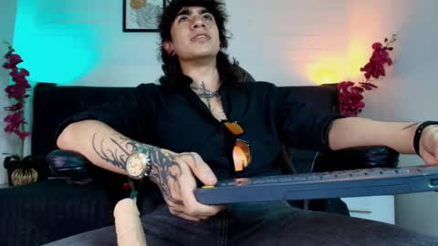 AxellKush online show from April 22, 2026, 3:42 am