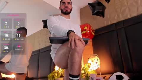 Axel Thompsom online show from October 12, 2025, 11:31 am