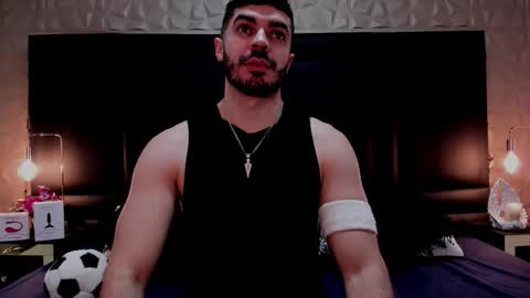 Axel Thompsom online show from November 13, 2025, 11:53 am