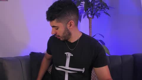 Axel Thompsom online show from January 16, 2026, 12:31 pm