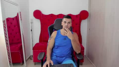 Axel online show from June 26, 2026, 8:13 pm