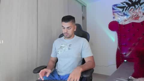 Snapshot of axelwinters__ chatting on September 12, 2025, 1:33 pm Axel online show from September 12, 2025, 1:33 pm