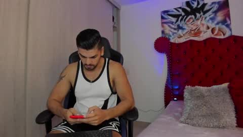 Snapshot of axelwinters__ chatting on September 20, 2025, 1:01 pm Axel online show from September 20, 2025, 1:01 pm