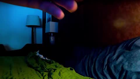 Axl online show from February 1, 2025, 6:29 pm